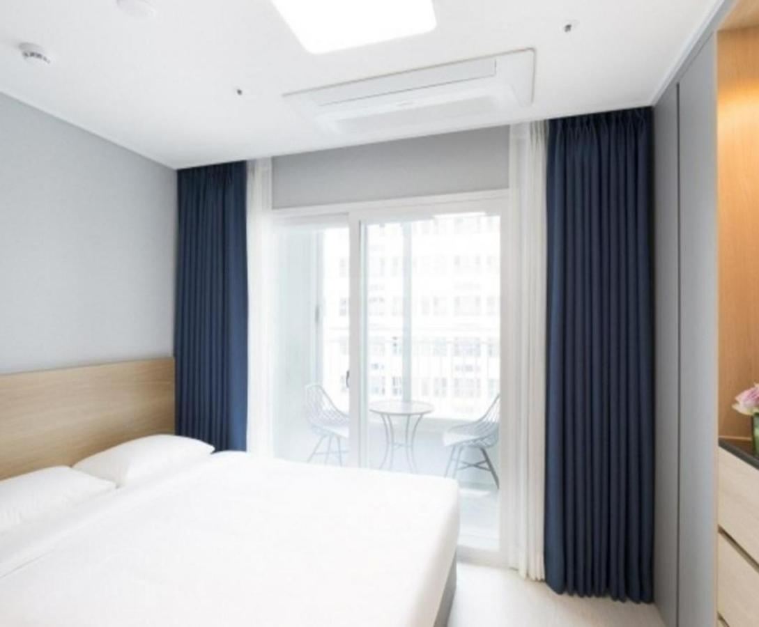 Yeosu Hotel First City Eksteriør billede