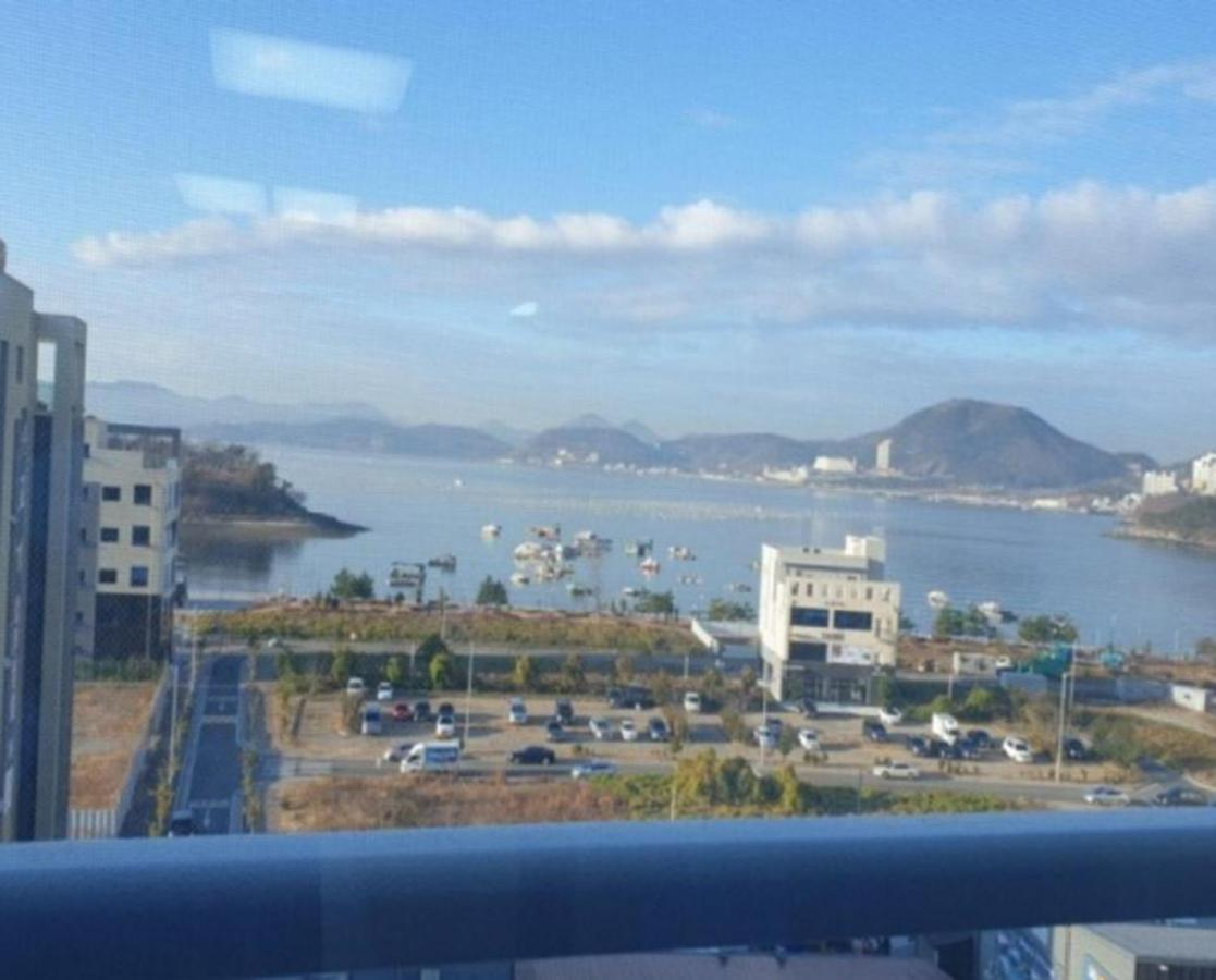 Yeosu Hotel First City Eksteriør billede